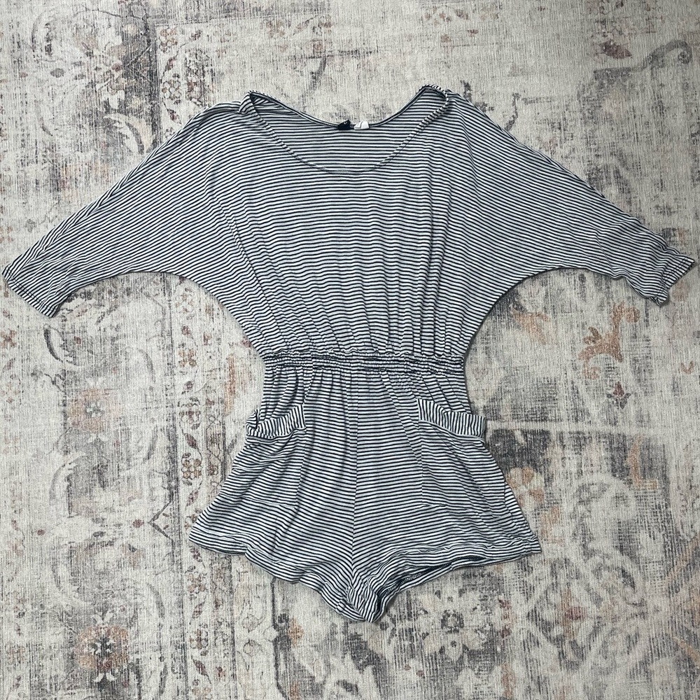 BDG - Urban Outfitters Black and white striped romper